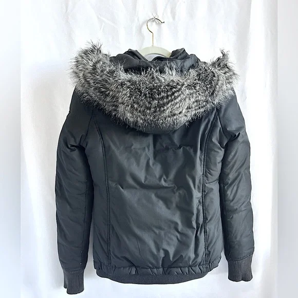 Juicy Couture Black Quilted Puffer Jacket with fur hood - Picture 3 of 6